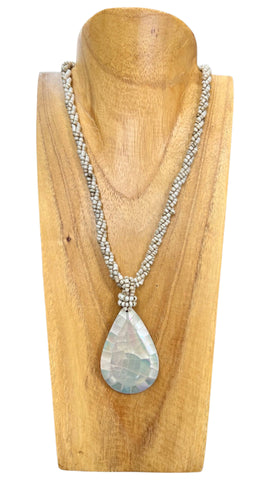 Mother of Pearl Crackle Shell Necklace